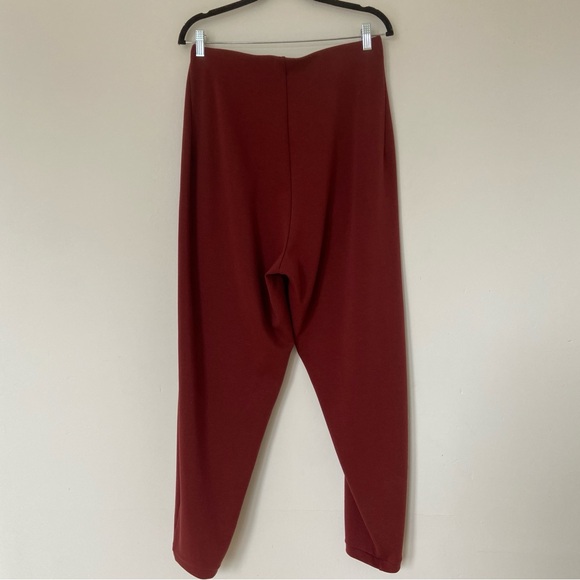Hoi Bo High Waisted Stretch Jersey Pants in Maroon size Large - Picture 9 of 11